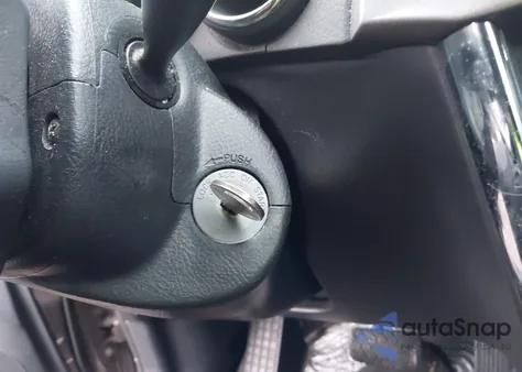 2003 Pontiac Vibe z USA, uszkodzony, nr VIN 5Y2SL62833Z419501